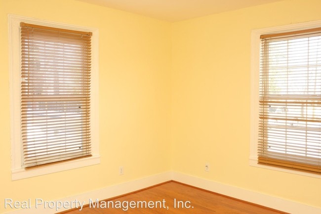 Building Photo - 4 br, 2 bath House - 421 9th St, NW