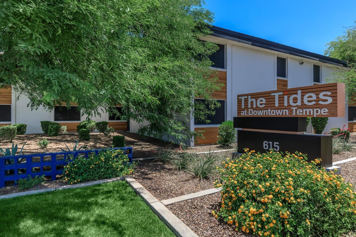 The Tides at Downtown Tempe Apartments Tempe, AZ