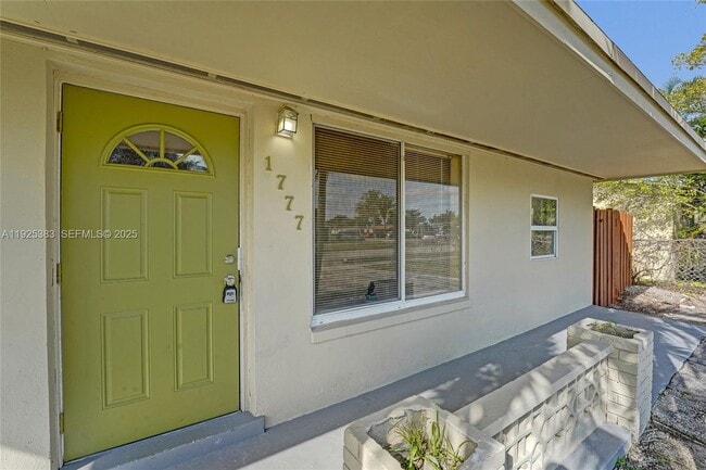 Foto del edificio - 1777 NW 34th Ave