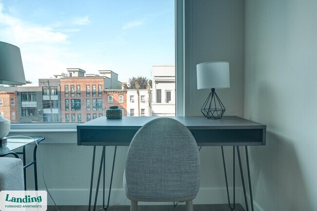 Foto del edificio - 1999 E Boston St