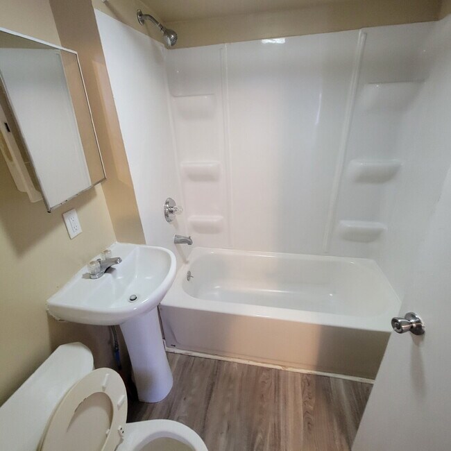 Foto del edificio - Near Northwest 3BR/2BA Home!