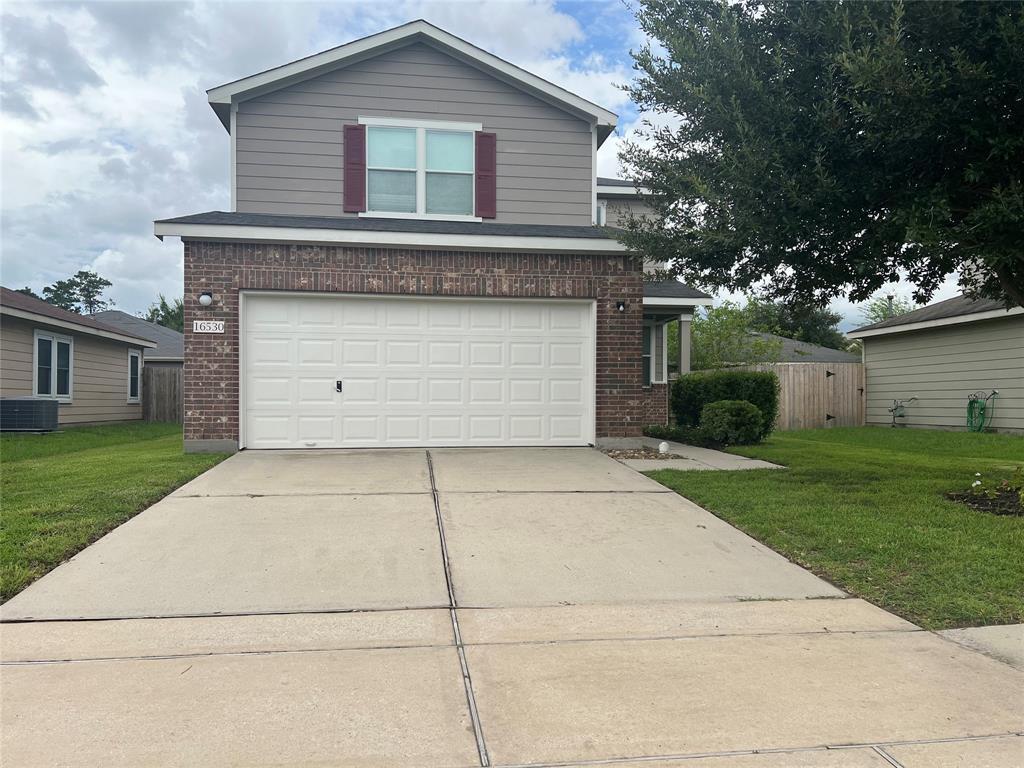 Primary Photo - 16530 Burnell Oaks Ln