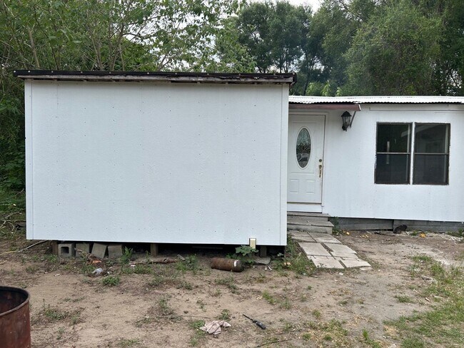Building Photo - 4396 N Laramie Terrace