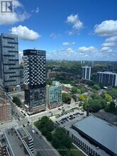 Building Photo - 100 Queen St E