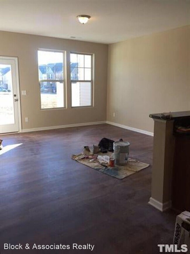 Building Photo - 3 br, 2.5 bath House - 9932 Sweet Basil Drive