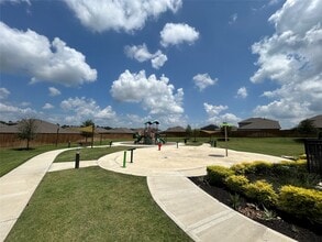 Building Photo - 14739 Blackbrush Mnr