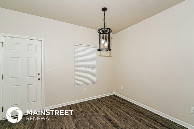 Foto del edificio - 680 Woodland Crst Rd