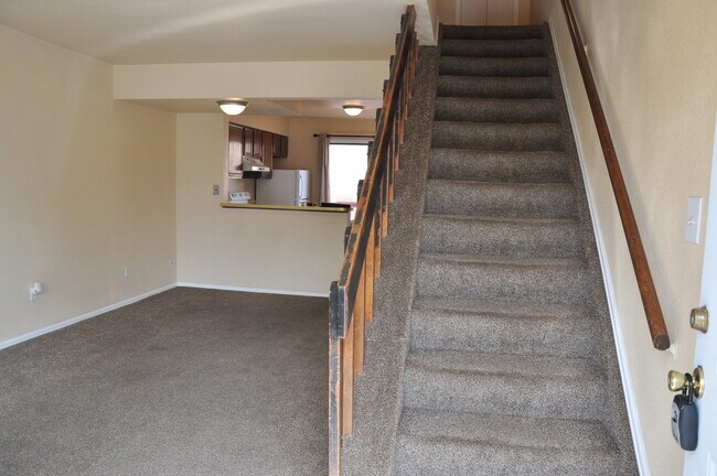 Foto del edificio - 1922 N Salem Ave