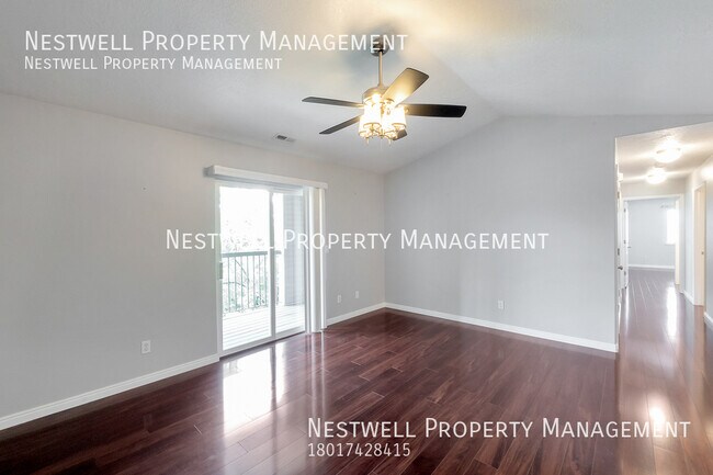 Building Photo - $250 OFF 1ST MONTH'S RENT Great 3-bed Cond...