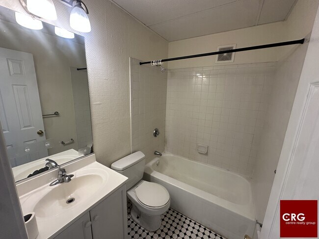 Foto del edificio - 437-438 Cambridge St. Unit U34