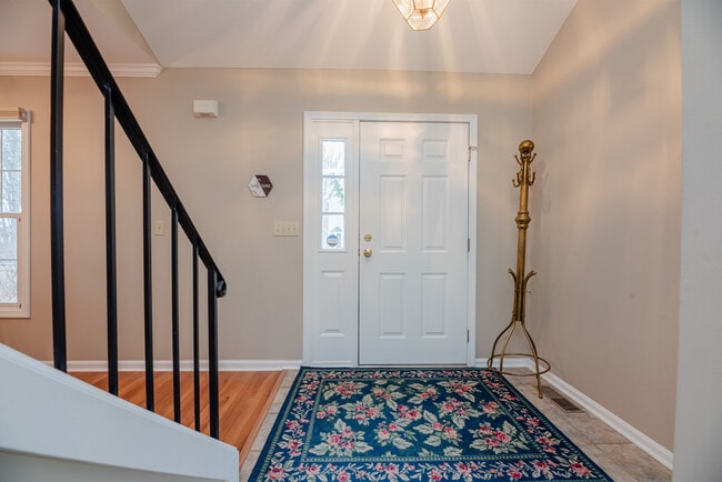 Building Photo - 659 Strand Pond Cir
