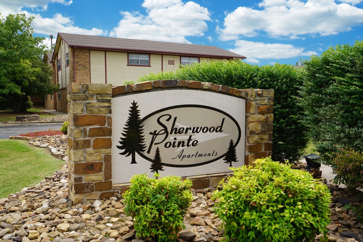 Primary Photo - Sherwood Pointe