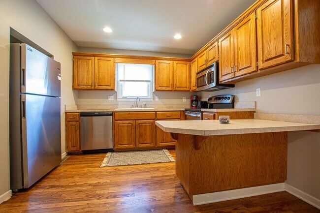 Foto del edificio - Cute 3 Bedroom / 1 Bath Home in Fremont!