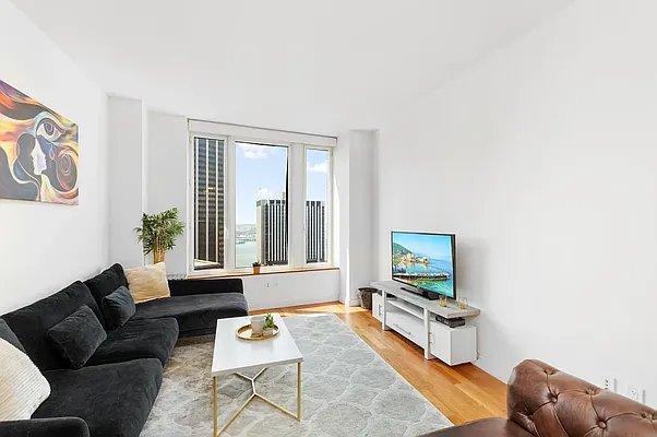 Building Photo - 1 bedroom in New York NY 10005