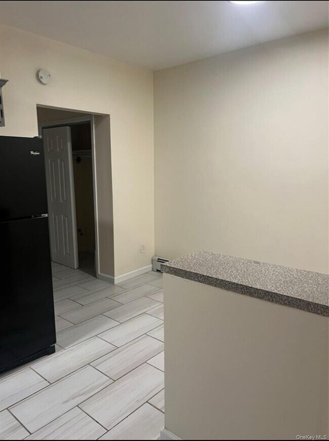 Foto del edificio - 360 N Broadway