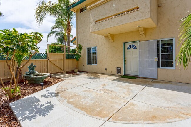 Foto del edificio - Fire Mountain 1 Bedroom with Private Patio