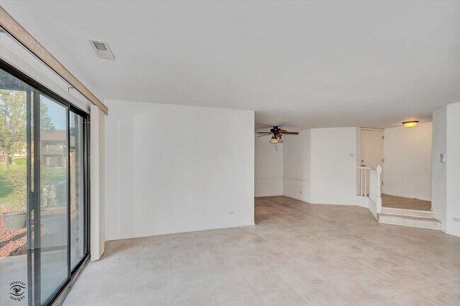 Foto del edificio - 855 Johnstown Ln