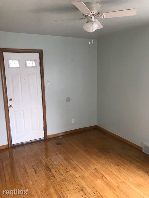 Foto del edificio - 3 br, 2 bath House - 15337 Collinson Ave