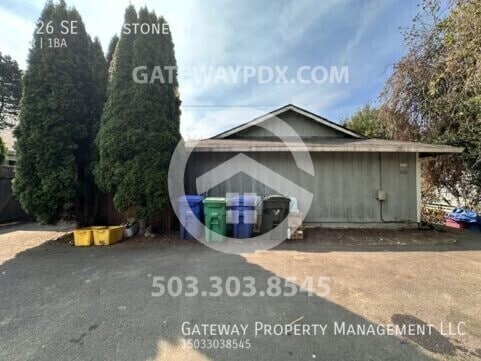 Building Photo - 3126 SE Gladstone St