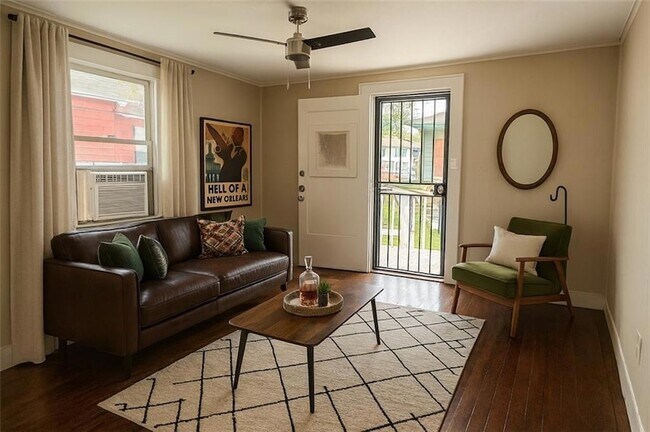 Foto del edificio - 8941 Jeannette St