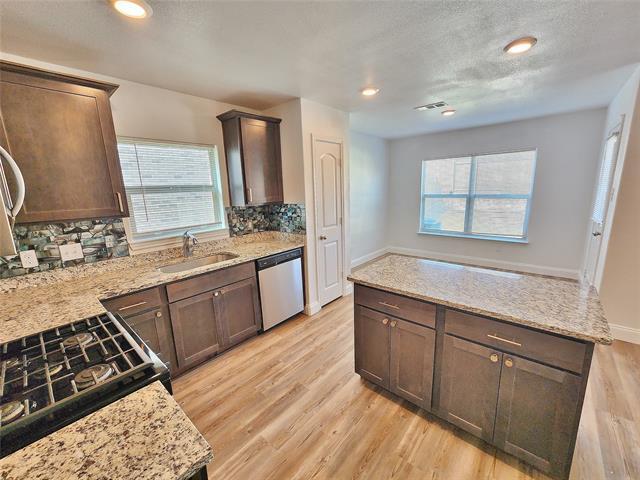 Foto del edificio - 837 Serena Dr