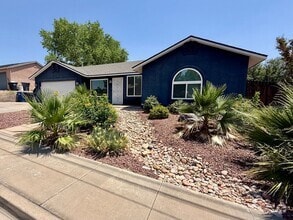 Building Photo - 266 N 2000 E