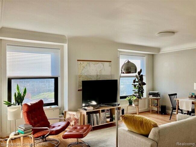 Foto del edificio - 15 E Kirby St