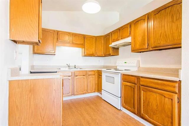 Building Photo - 3208 Woodlark Dr
