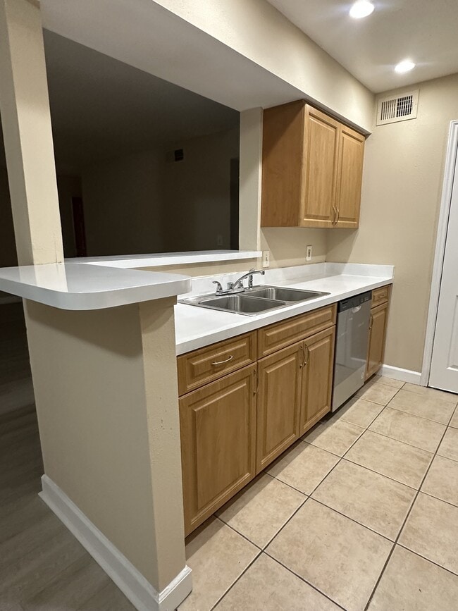 Photo - 2642 NW 33rd St House