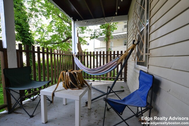 Building Photo - 63 Euston Rd