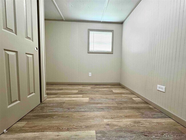 Foto del edificio - 1718 W Dumble St