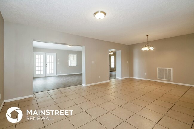 Building Photo - 4449 Chamber Ct