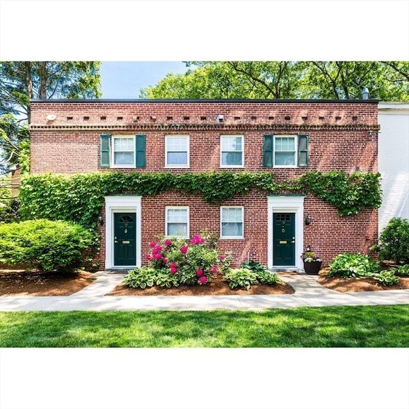 Photo - 113 Thornton Rd