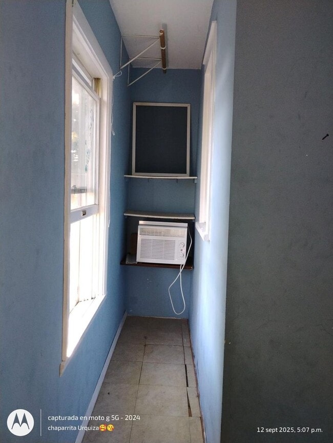 Foto del edificio - 419 N Princeton Ave