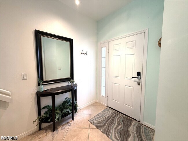 Building Photo - 8311 Village Edge Cir