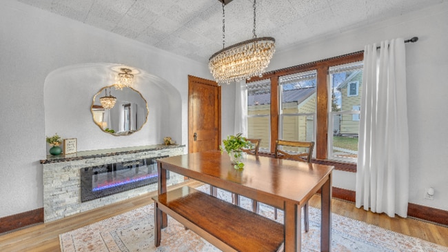 Building Photo - 715 N 14th St