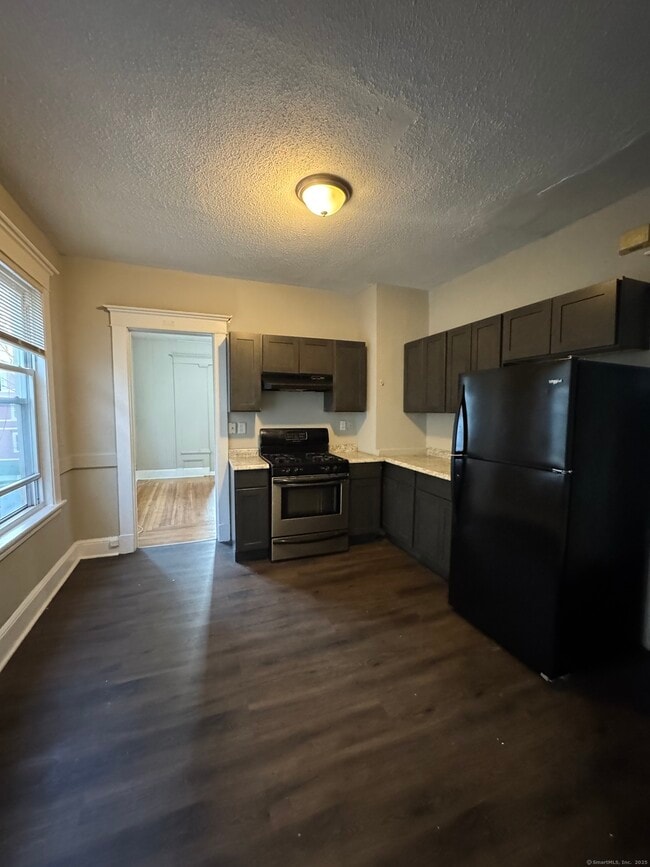 Foto del edificio - 119 Carmel St