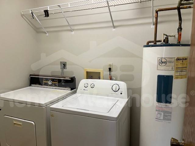 Foto del edificio - Spacious 1 Bedroom 1 Bath Townhome in St. ...