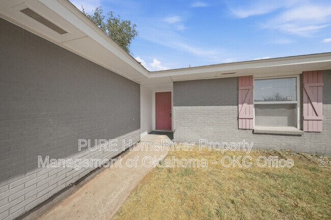 Foto del edificio - 2721 SE 49th St