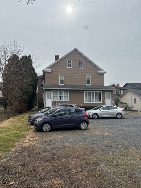 Building Photo - 245 W 3rd St