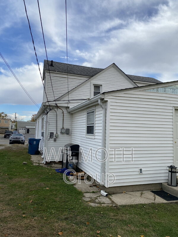 Foto del edificio - 5338 Winthrop Ave