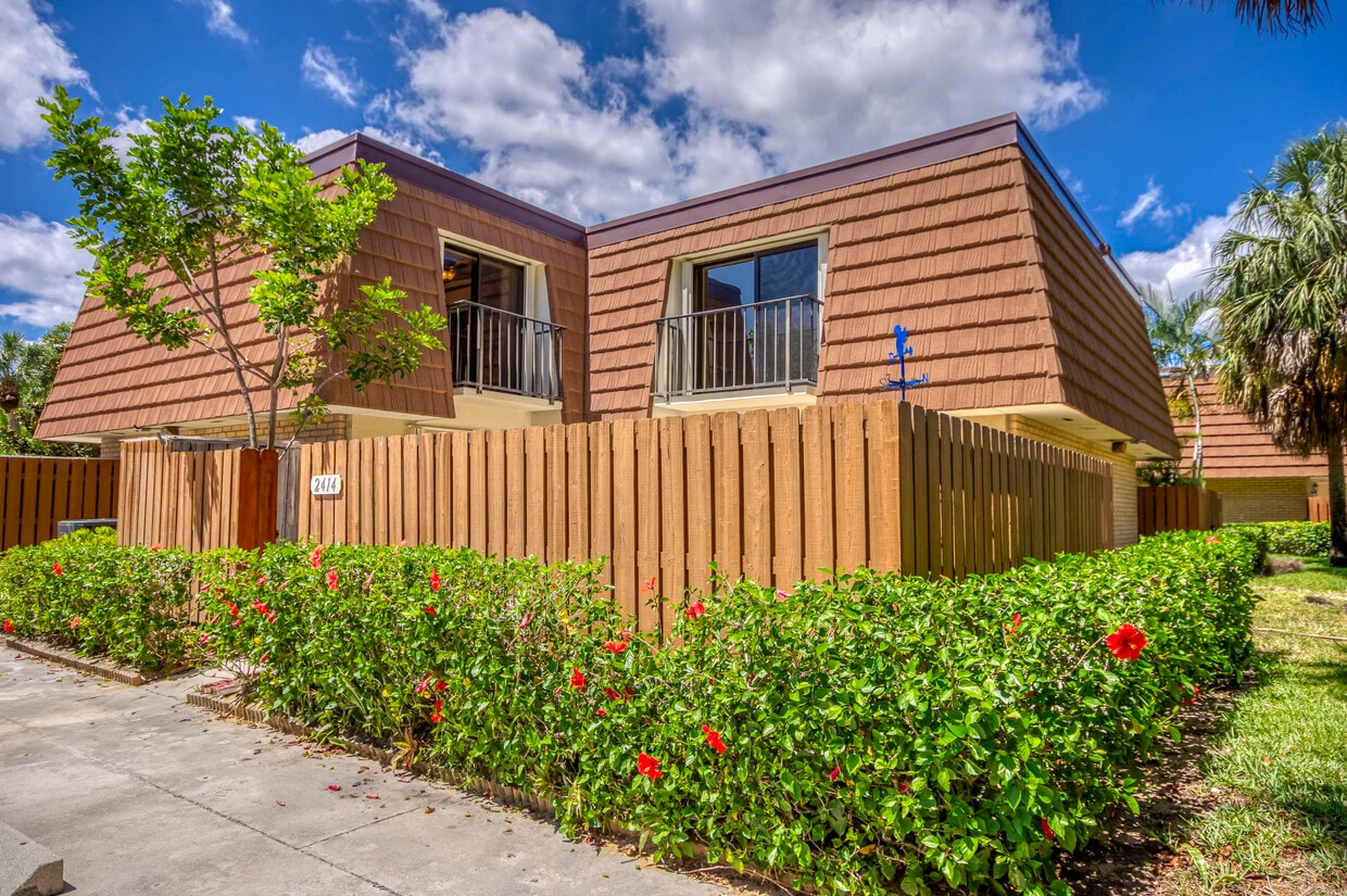 Foto principal - 2414 24th Ct