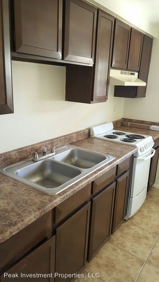 Foto del edificio - 1601 W Denton Ln