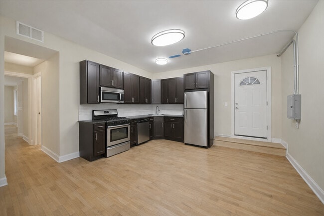 Building Photo - 3001 N Central Park Ave