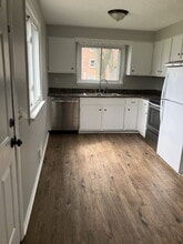 Building Photo - 306 Garfield Ave