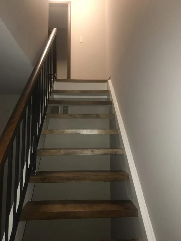 Building Photo - 310 Farmingdale Cir