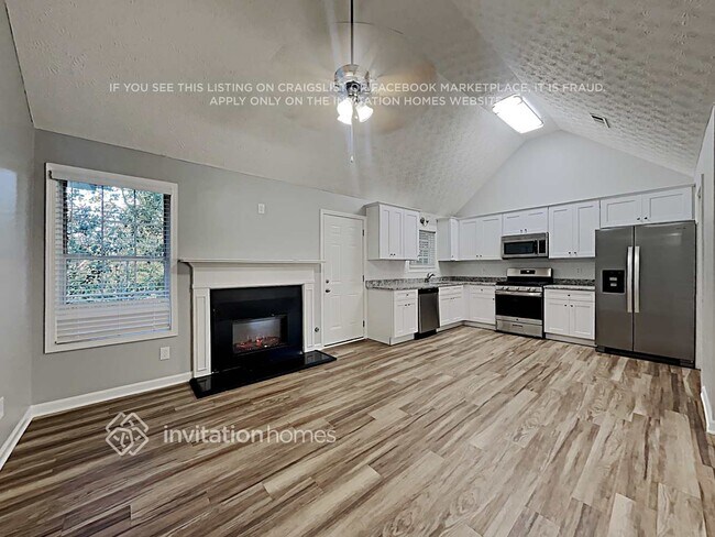 Foto del edificio - 434 Hillcrest Cmns