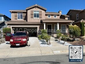 Building Photo - 1005 Ashbridge Bay Dr