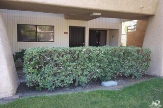 Building Photo - 701 Los Felices Cir W