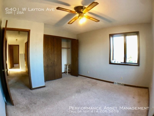 Foto del edificio - 6401 W Layton Ave